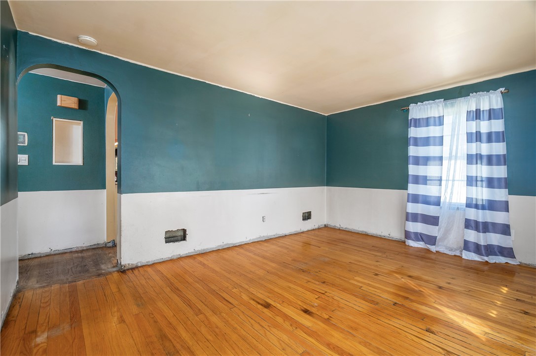 84 Farrell Street Pawtucket, RI 02861 - Photo 12 of 24