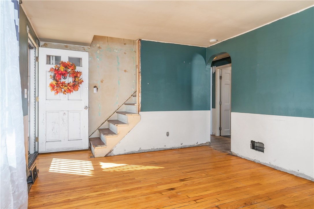 84 Farrell Street Pawtucket, RI 02861 - Photo 13 of 24