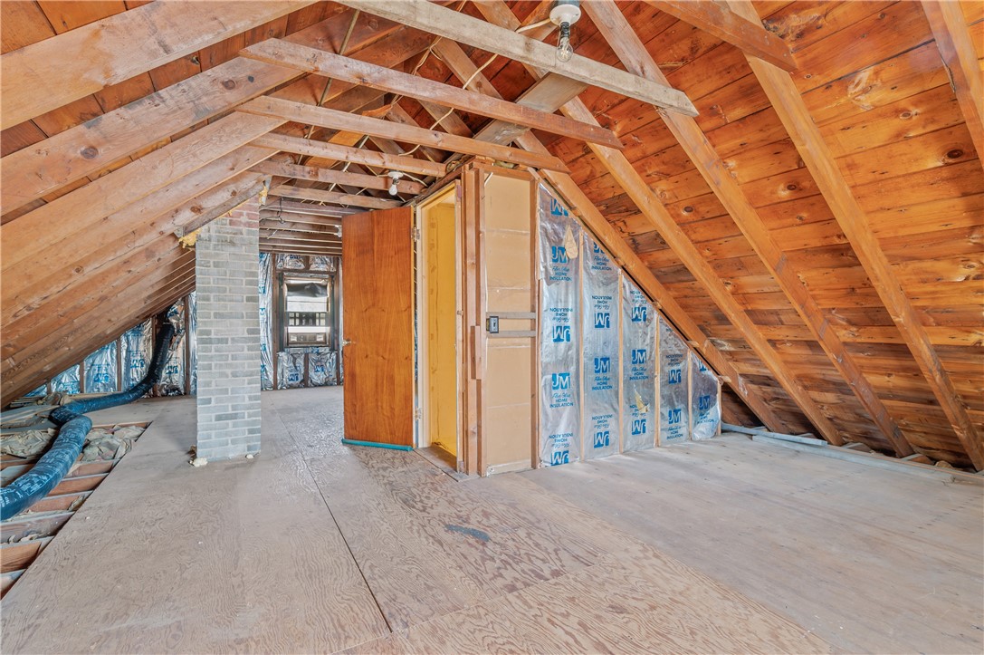 84 Farrell Street Pawtucket, RI 02861 - Photo 15 of 24