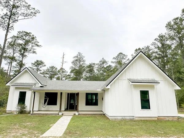 $1,500,000 | 285 J W Hollington Road, Freeport, FL 32439