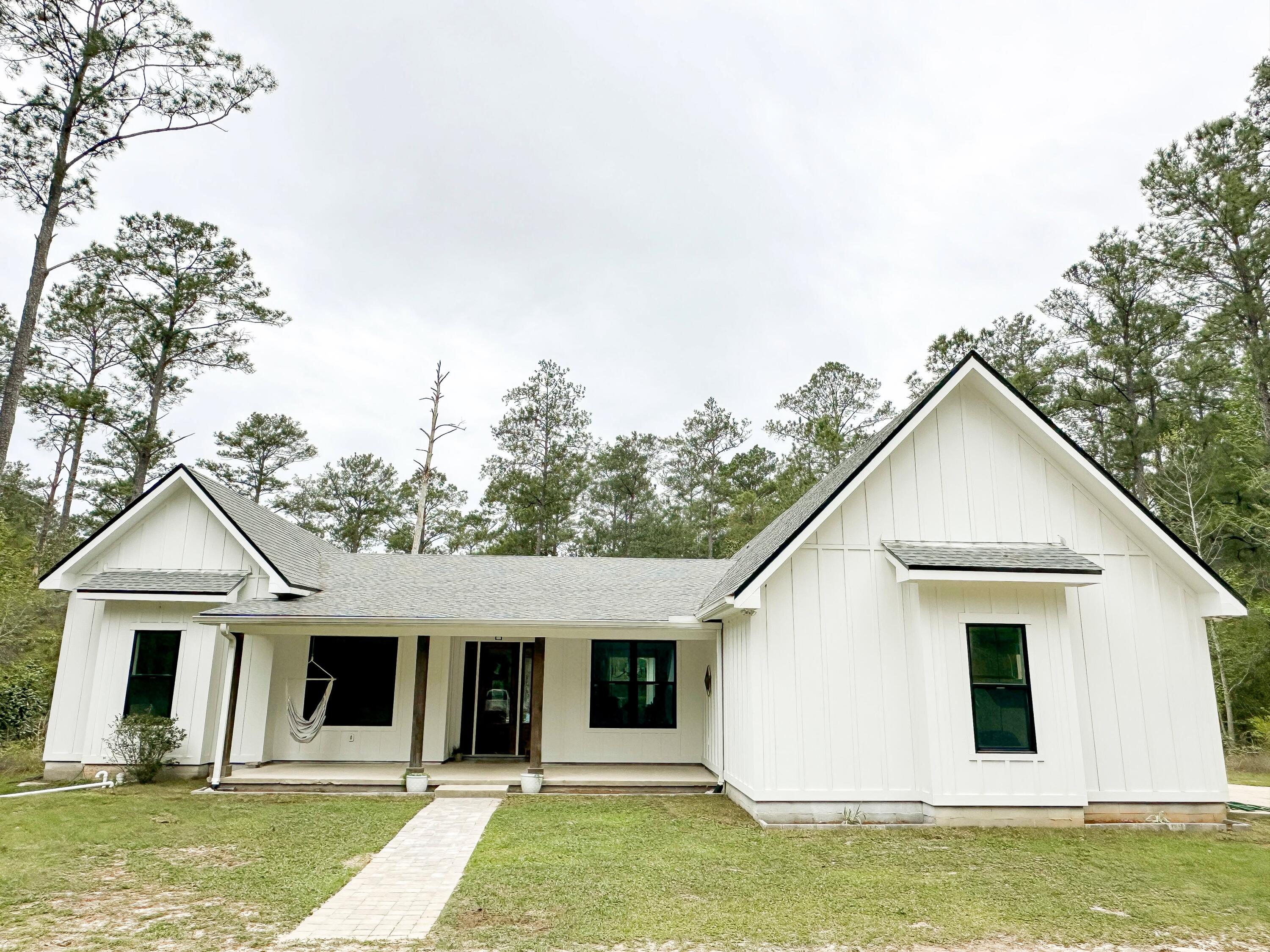 285 J W Hollington Road Freeport, FL 32439 - Photo 1 of 25 Exterior