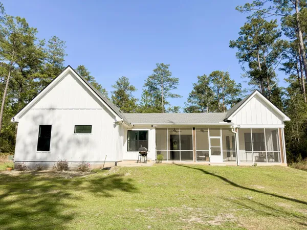 $1,500,000 | 285 J W Hollington Road, Freeport, FL 32439
