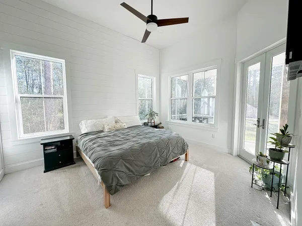 $1,500,000 | 285 J W Hollington Road, Freeport, FL 32439