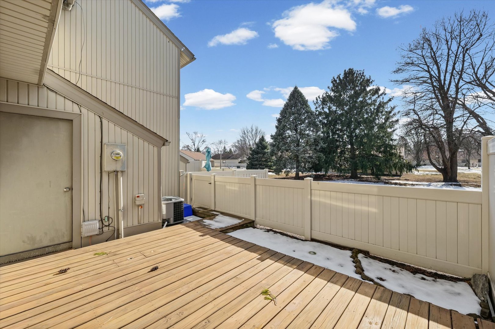 20 Colony W Drive Champaign, IL 61820 - Photo 23 of 26 a view of a terrace area