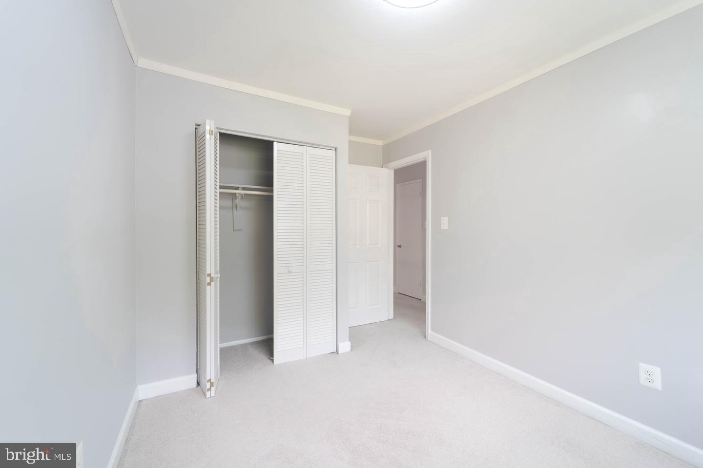 2221 Southgate Square Reston, VA 20191 - Photo 24 of 31