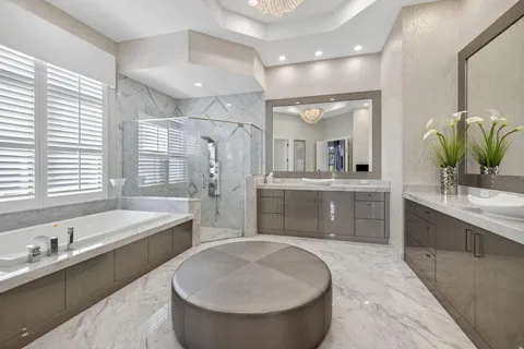 a view of a yard and entertaining space