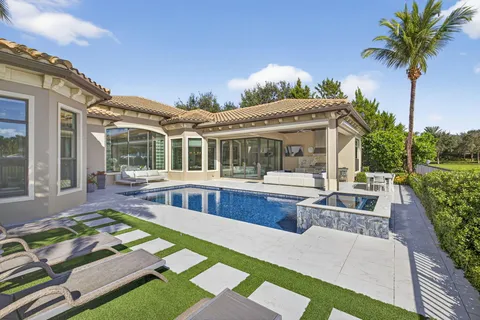 $2,995,000 | 16762 Crown Bridge Drive, Delray Beach, FL 33446