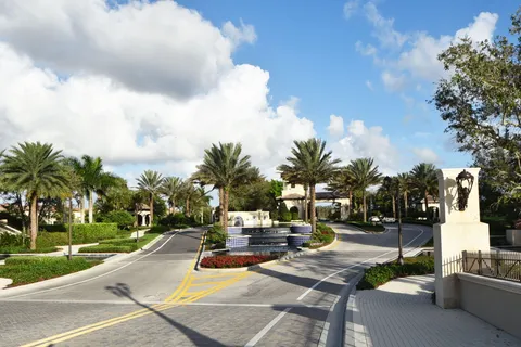 $2,995,000 | 16762 Crown Bridge Drive, Delray Beach, FL 33446