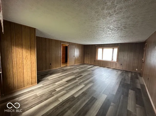 $2,400 | 10151 Old National Road, Indianapolis, IN 46231