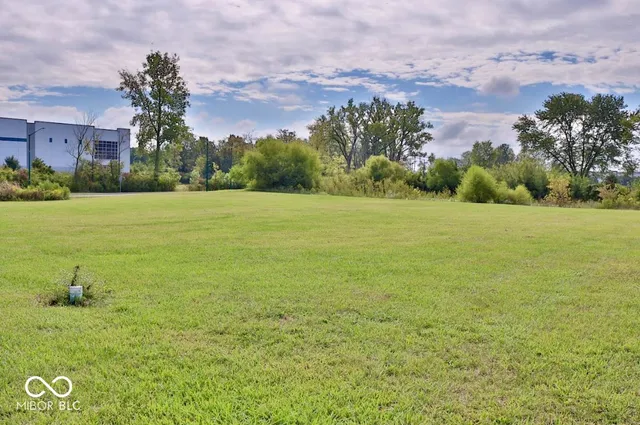 $2,400 | 10151 Old National Road, Indianapolis, IN 46231