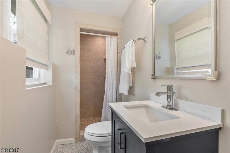 77 Windsor Way Berkeley Heights, NJ 07922 - Photo 20 of 22