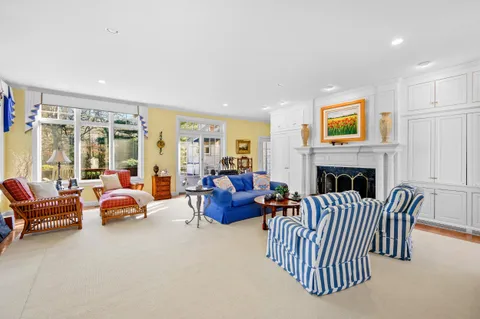 $3,200,000 | 52 Old Dock Lane, Mashpee, MA 02649