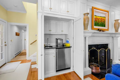 $3,200,000 | 52 Old Dock Lane, Mashpee, MA 02649