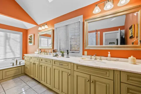 $3,200,000 | 52 Old Dock Lane, Mashpee, MA 02649