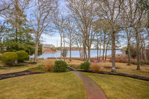 $3,200,000 | 52 Old Dock Lane, Mashpee, MA 02649