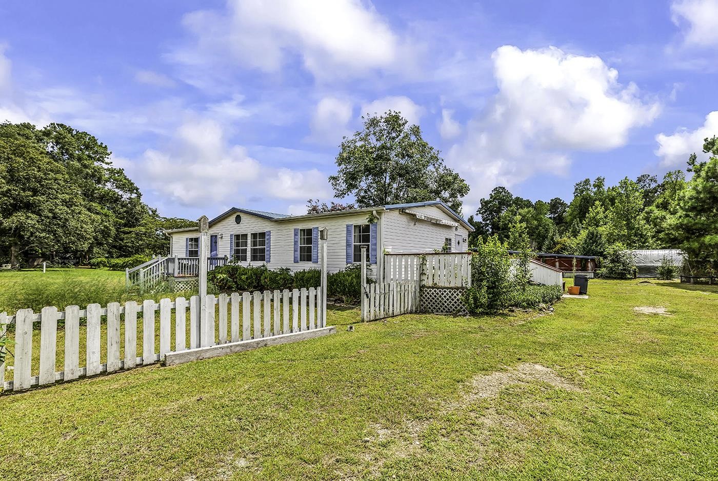 1578 Cay Road Loris, SC 29569 - Photo 4 of 46 Gallery Image 4