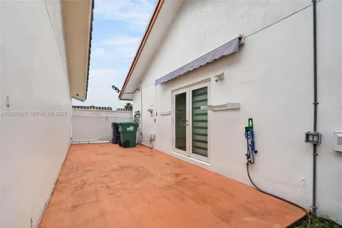 $650,000 | 14315 Southwest 101st Street, Miami, FL 33186