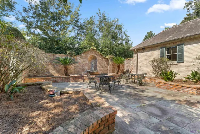 $2,000,000 | 17840 West Augusta Drive, Baton Rouge, LA 70810