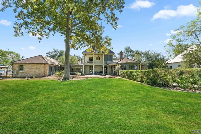 $2,000,000 | 17840 West Augusta Drive, Baton Rouge, LA 70810