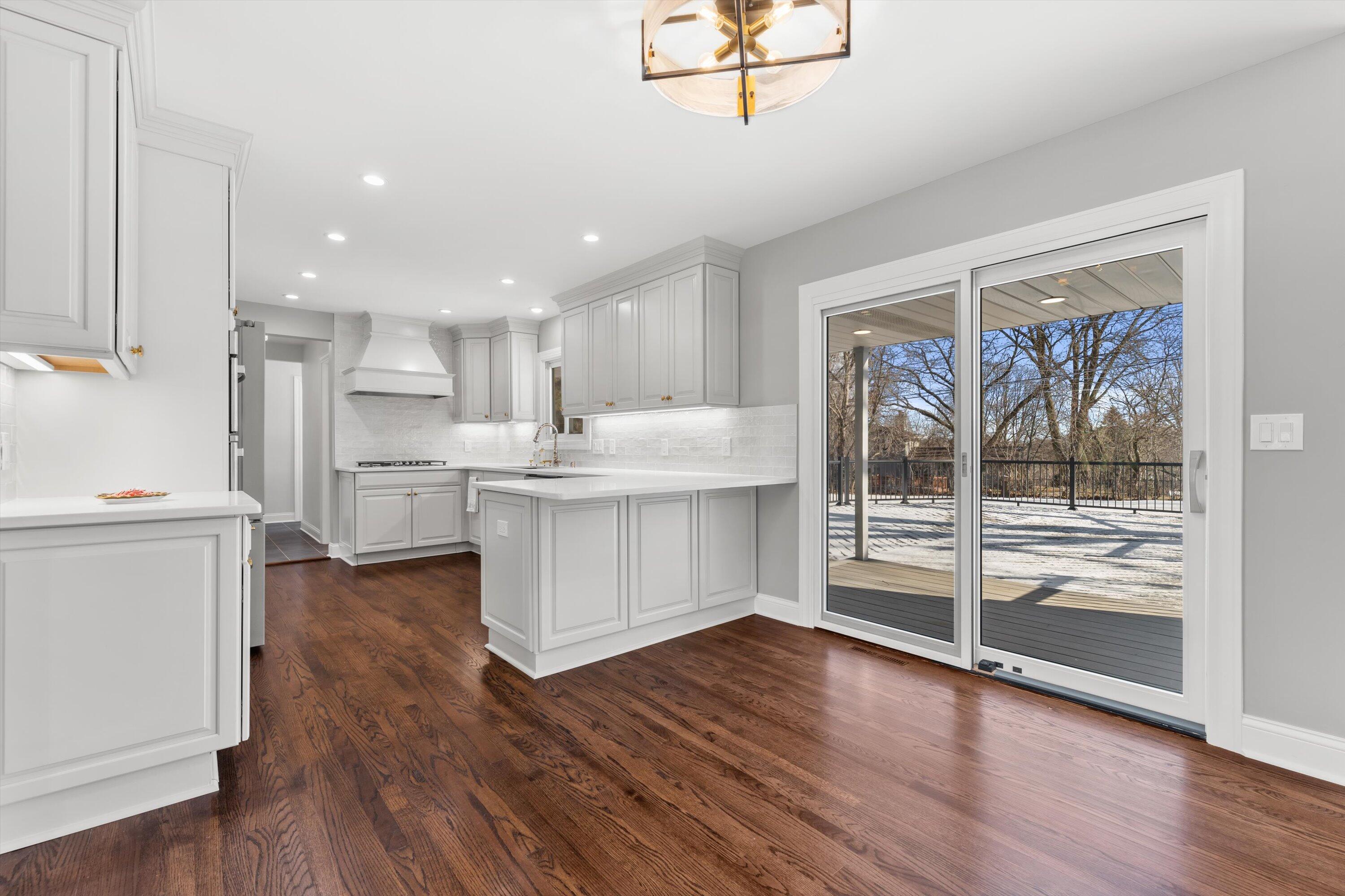 850 North Janacek Road Brookfield, WI 53045 - Photo 19 of 55 18-IMG_7102