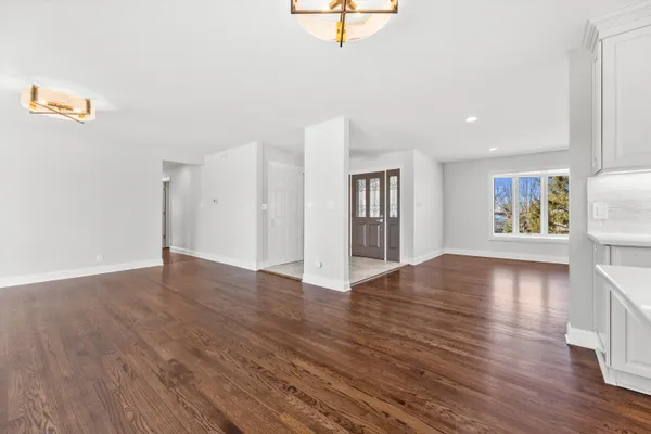 $875,000 | 850 North Janacek Road, Brookfield, WI 53045