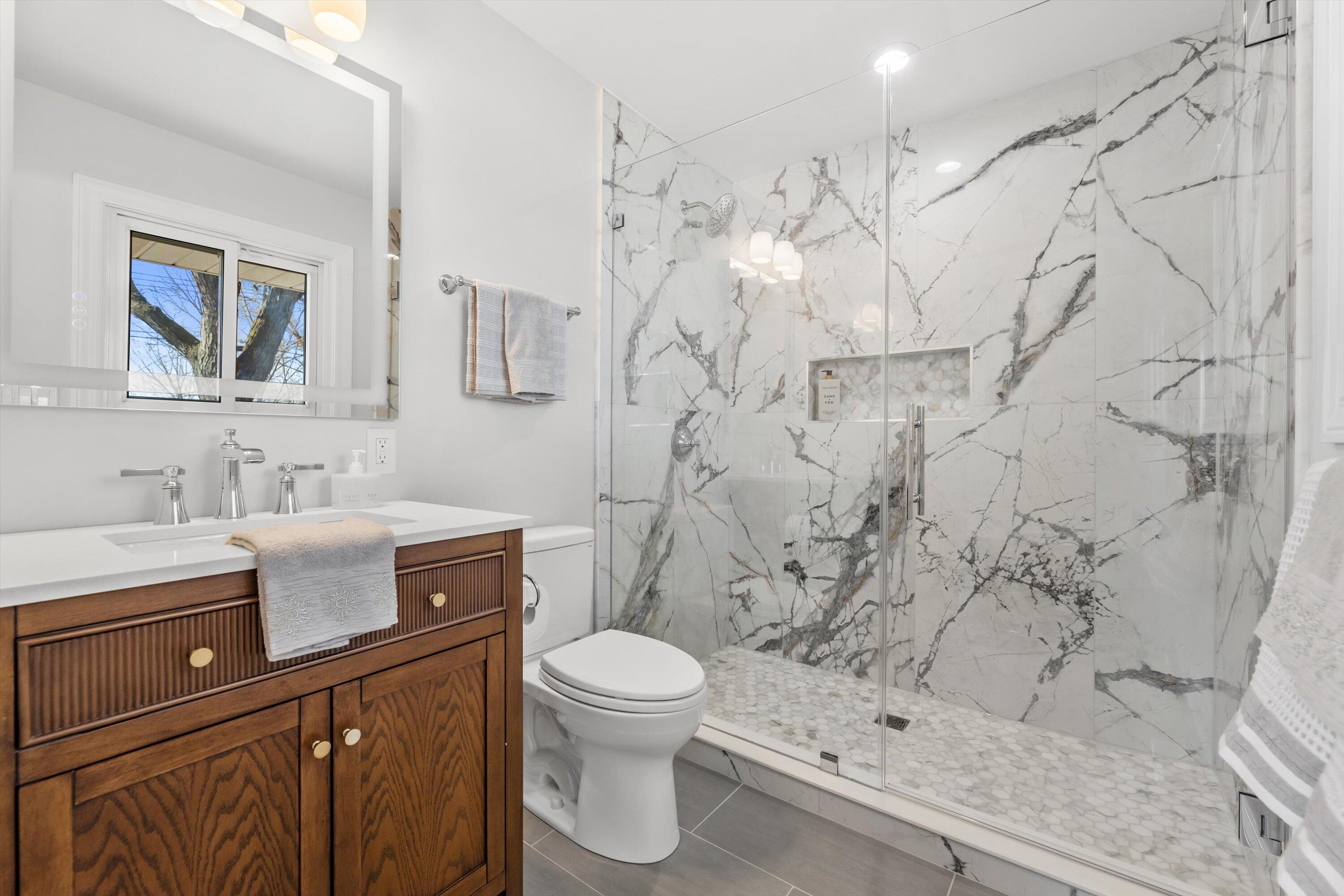 850 North Janacek Road Brookfield, WI 53045 - Photo 34 of 55 Primary bathroom