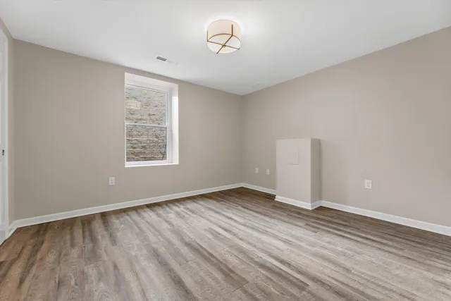 $875,000 | 850 North Janacek Road, Brookfield, WI 53045