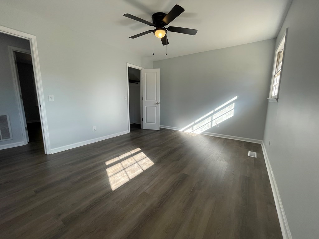5040 Queen Chapel Road Dalzell, SC 29040 - Photo 18 of 24 Gallery Image 18