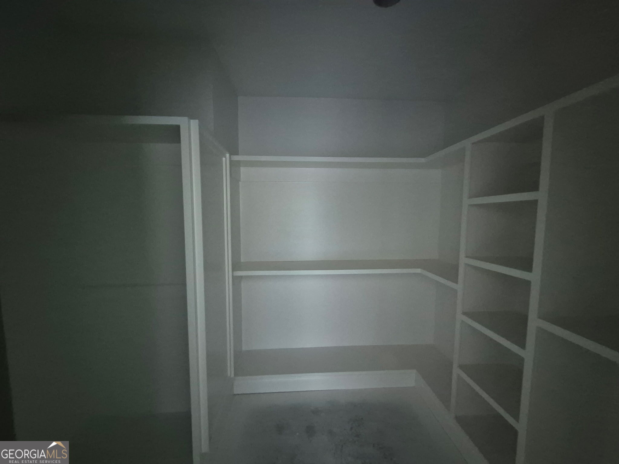 108 Ira Corbitt Road Lakeland, GA 31635 - Photo 20 of 23 a empty closet with white paint