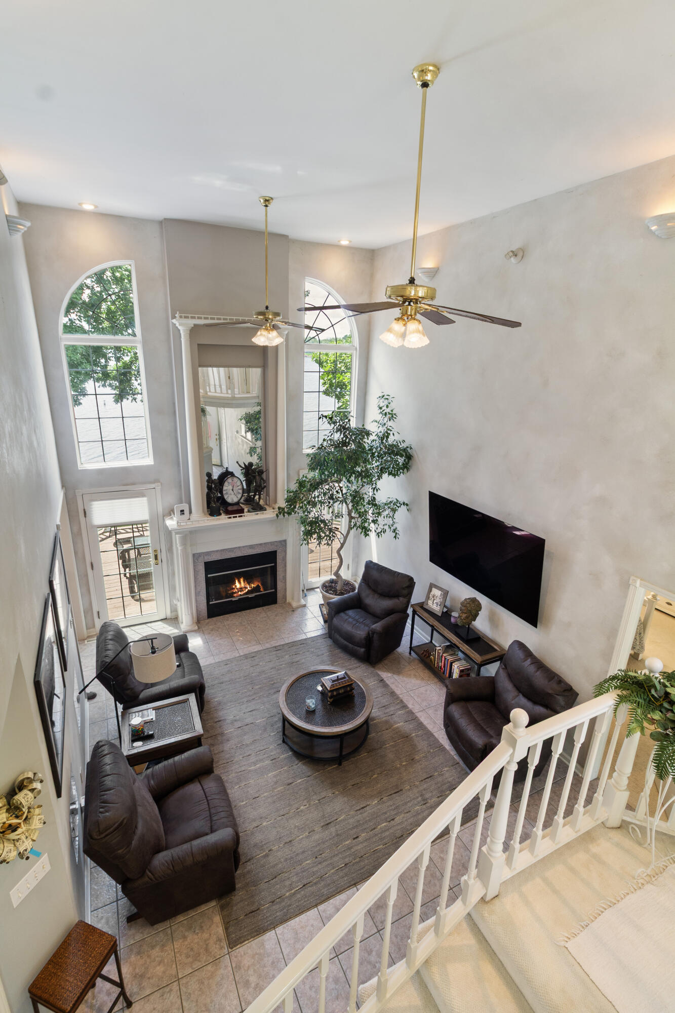 1739 Beachview Court Crown Point, IN 46307 - Photo 17 of 82 1333x2000