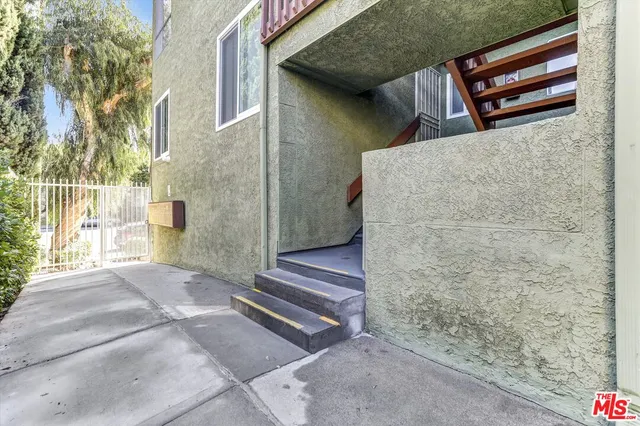 a view of outdoor space