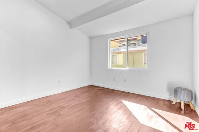 a view of a window in a room