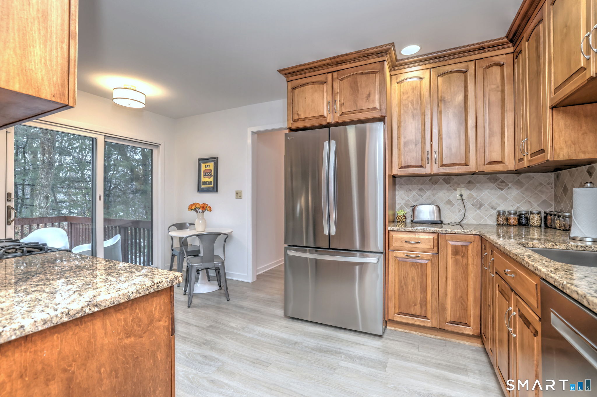 690 Forest Road, Unit 651 West Haven, CT 06516 - Photo 28 of 41