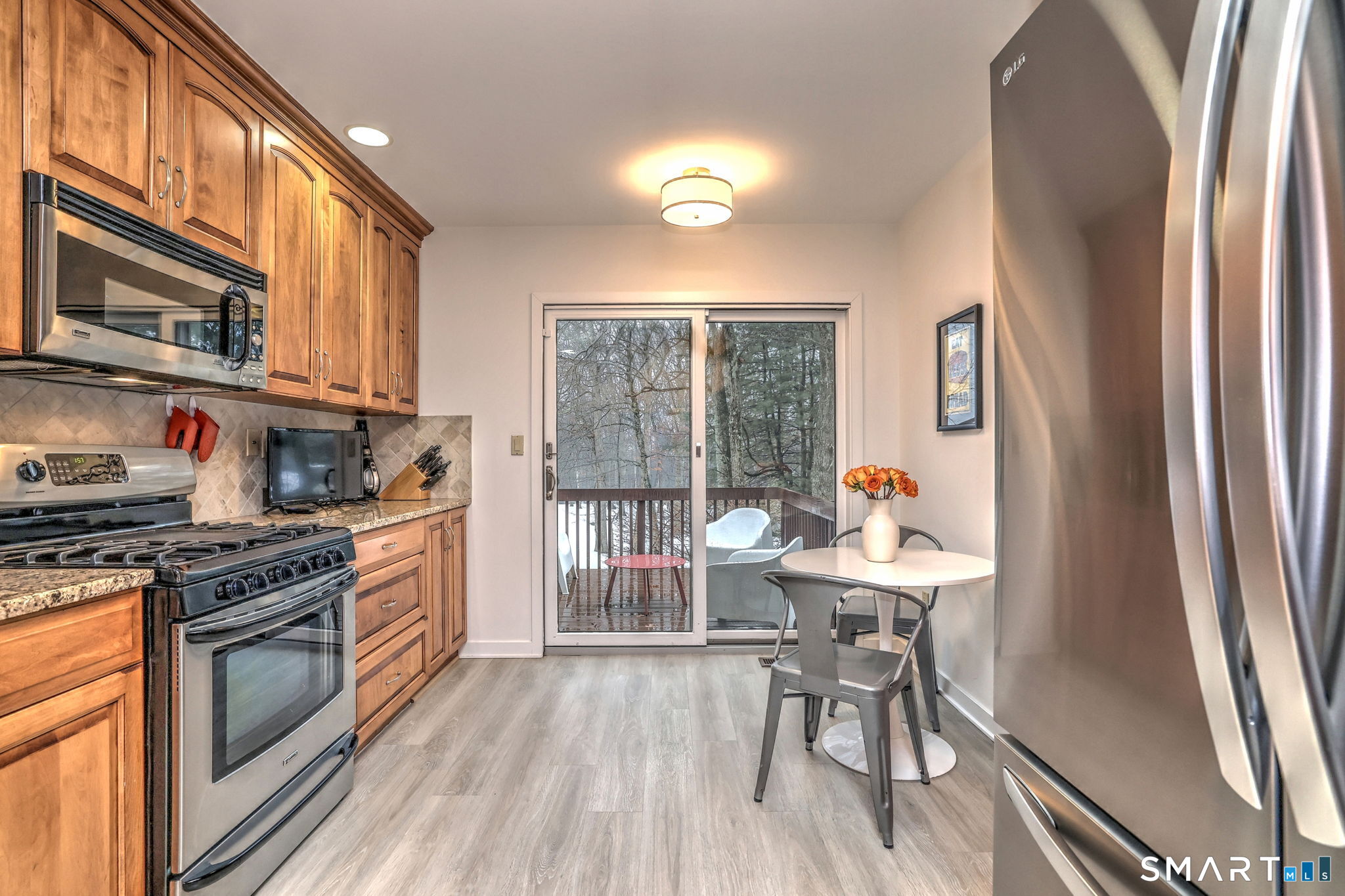 690 Forest Road, Unit 651 West Haven, CT 06516 - Photo 30 of 41