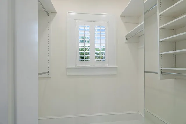 $15,000 | 224 10th Street, West Palm Beach, FL 33401