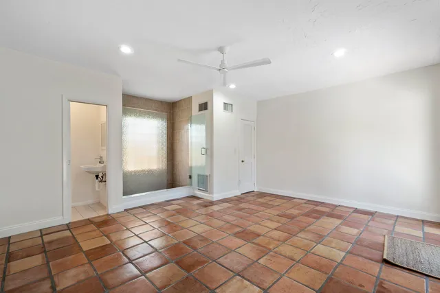 $15,000 | 224 10th Street, West Palm Beach, FL 33401