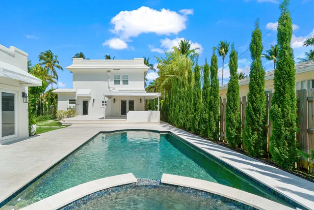 $15,000 | 224 10th Street, West Palm Beach, FL 33401