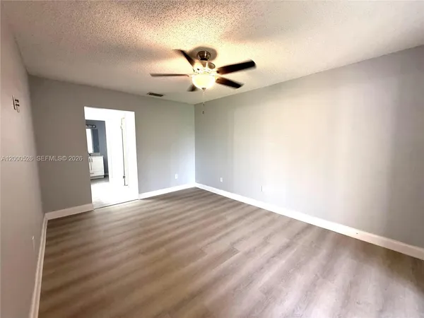 $1,900 | 802 Constitution Drive, Unit 802D, Homestead, FL 33034