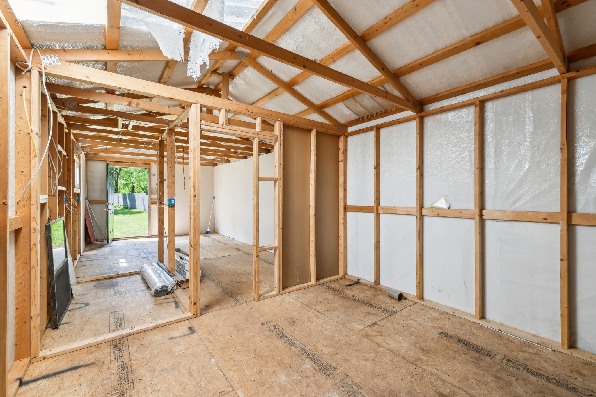 161 Longbranch Road Hohenwald, TN 38462 - Photo 20 of 28 a very nice looking room with large windows