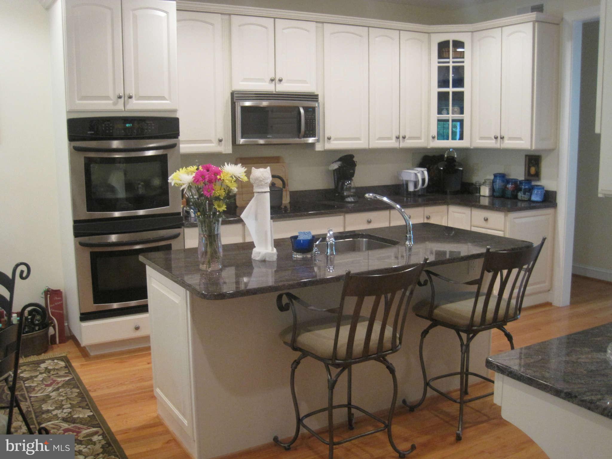 8112 Higham Road Lorton, VA 22079 - Photo 19 of 25 Kitchen