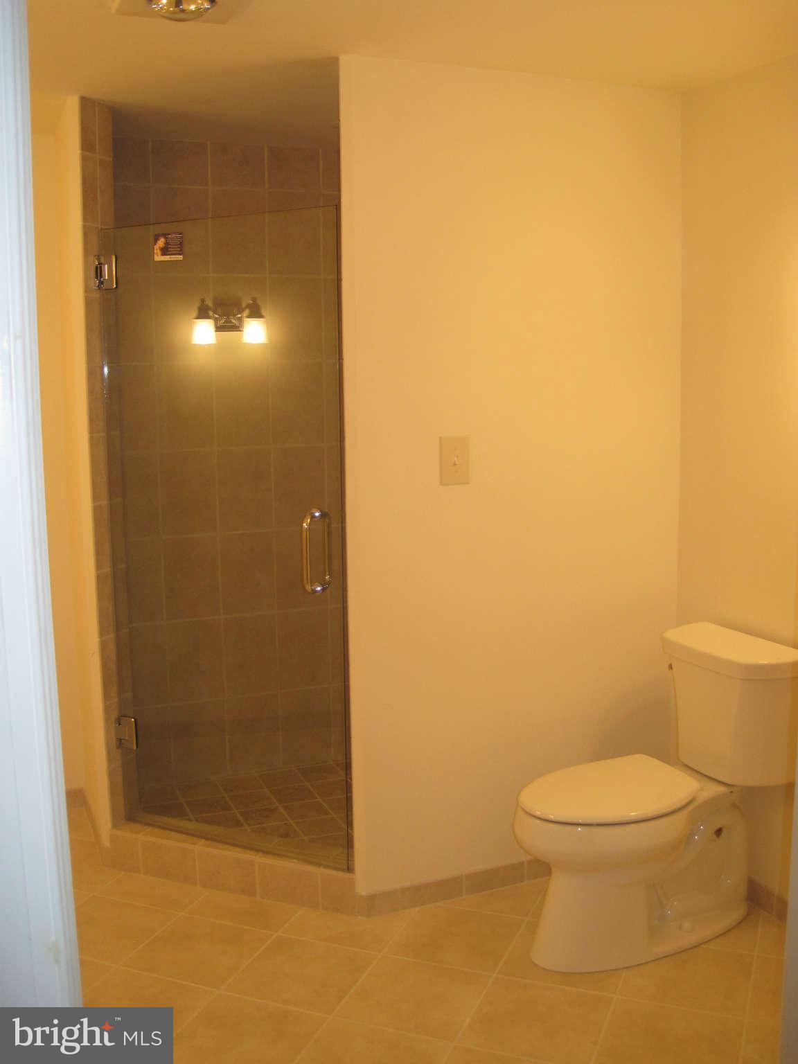 8112 Higham Road Lorton, VA 22079 - Photo 22 of 25 Bath