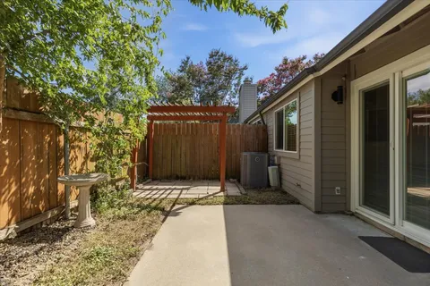 $285,000 | 5805 West Gate Boulevard, Unit A, Austin, TX 78745
