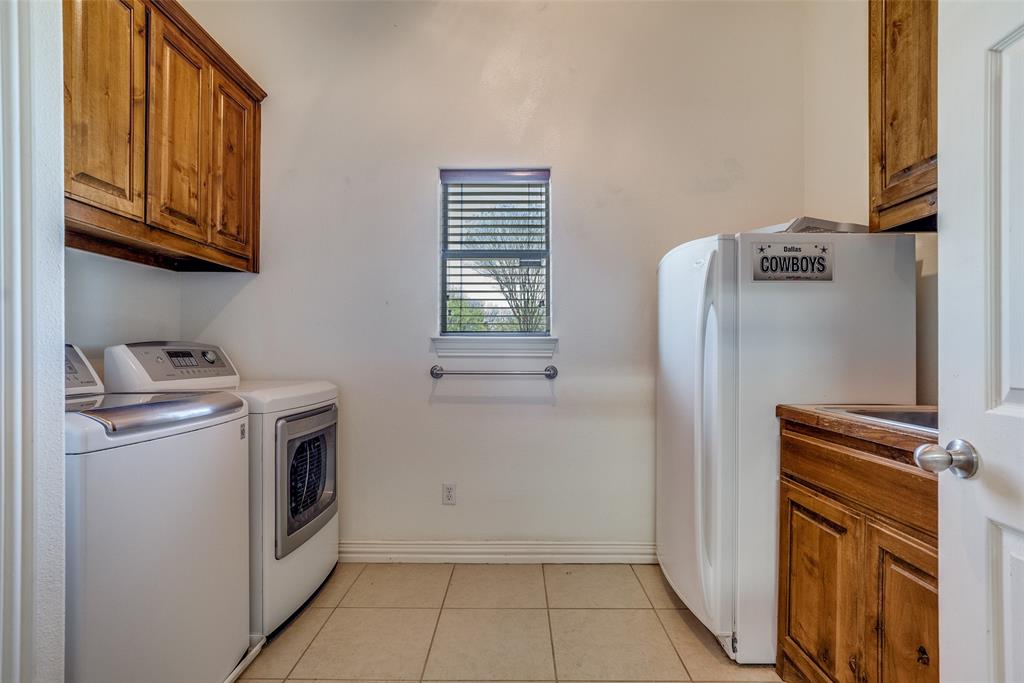 45 Muirfield Court Graford, TX 76449 - Photo 21 of 30