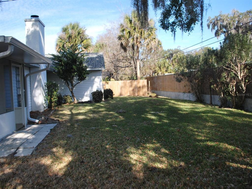 2213 Pine Tree Drive Edgewater, FL 32141 - Photo 3 of 26