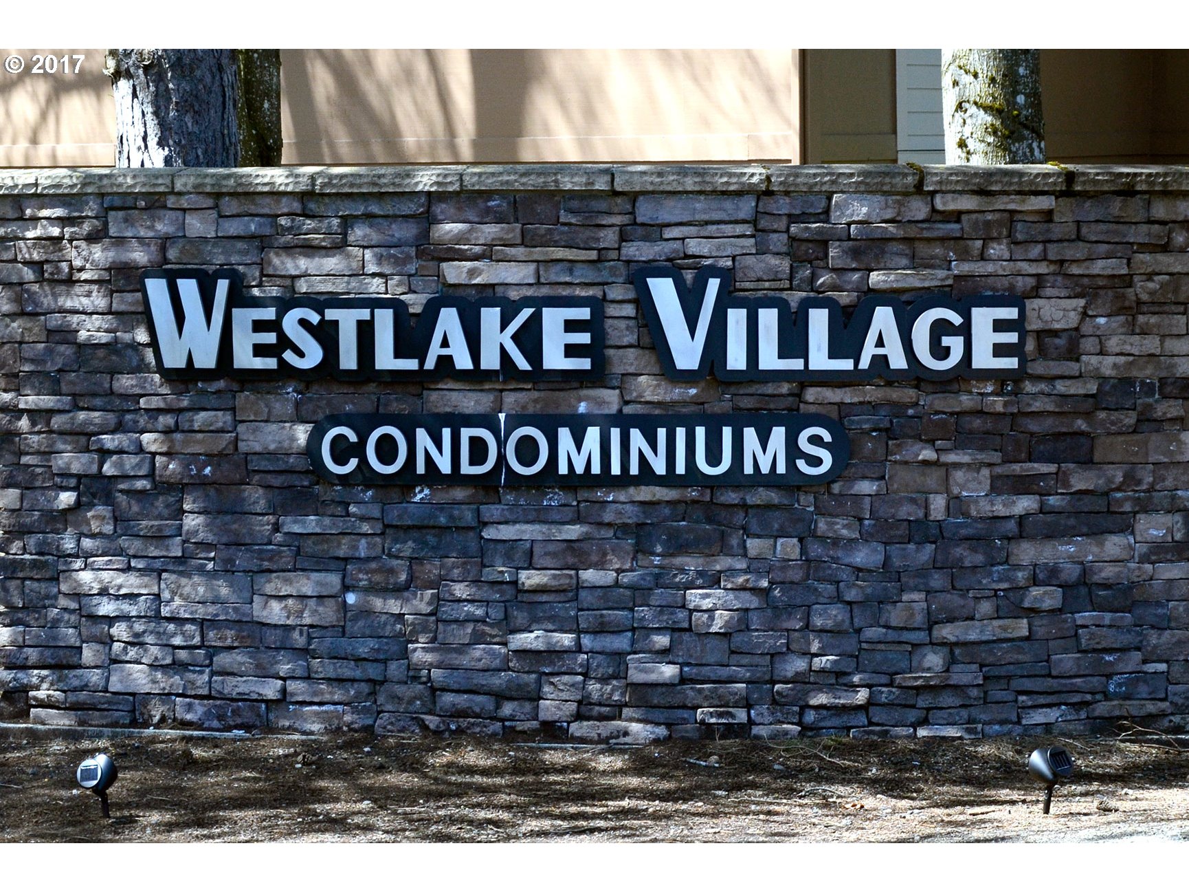 12624 Northwest Barnes Road, Unit 4 Portland, OR 97229 - Photo 2 of 9 Gallery Image 2