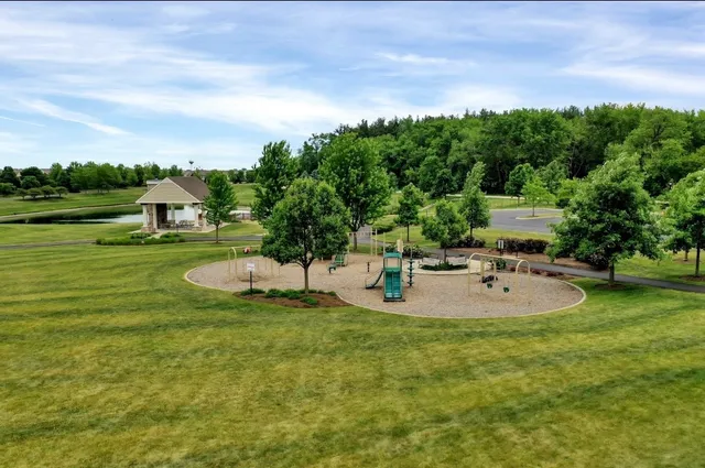 $560,000 | 12316 Bartelt Lane, Huntley, IL 60142