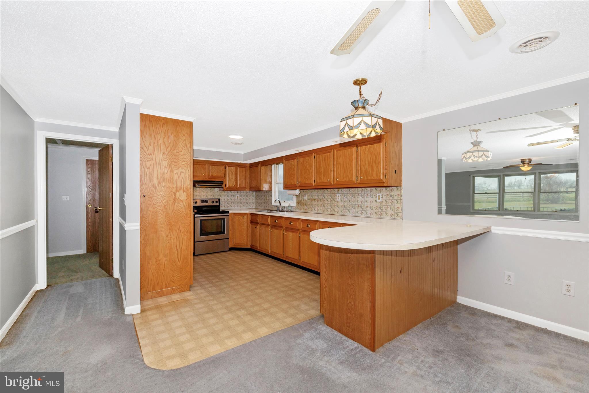 14069 Hoovers Mill Road Rocky Ridge, MD 21778 - Photo 20 of 63 Kitchen