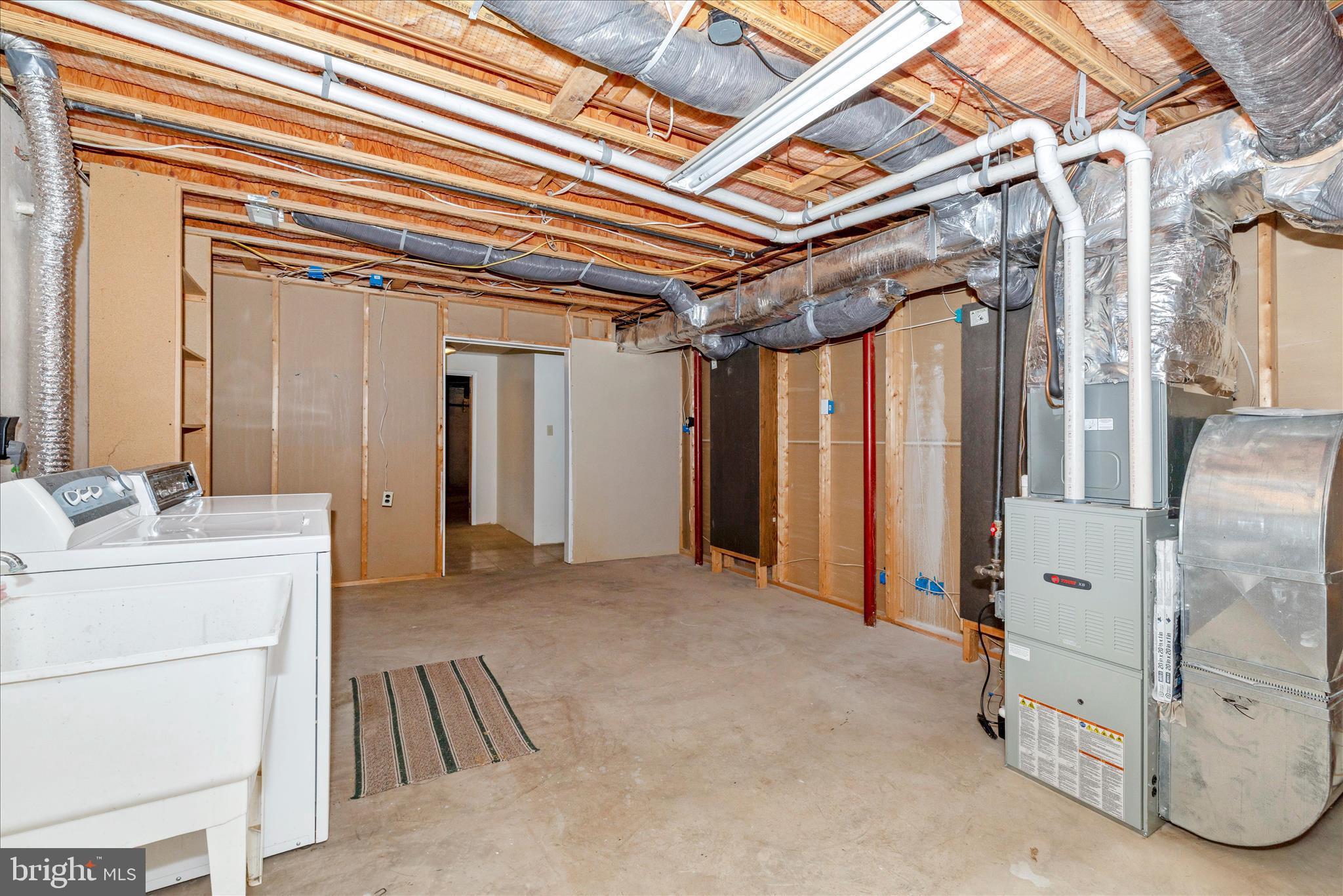 14069 Hoovers Mill Road Rocky Ridge, MD 21778 - Photo 50 of 63 Laundry Room