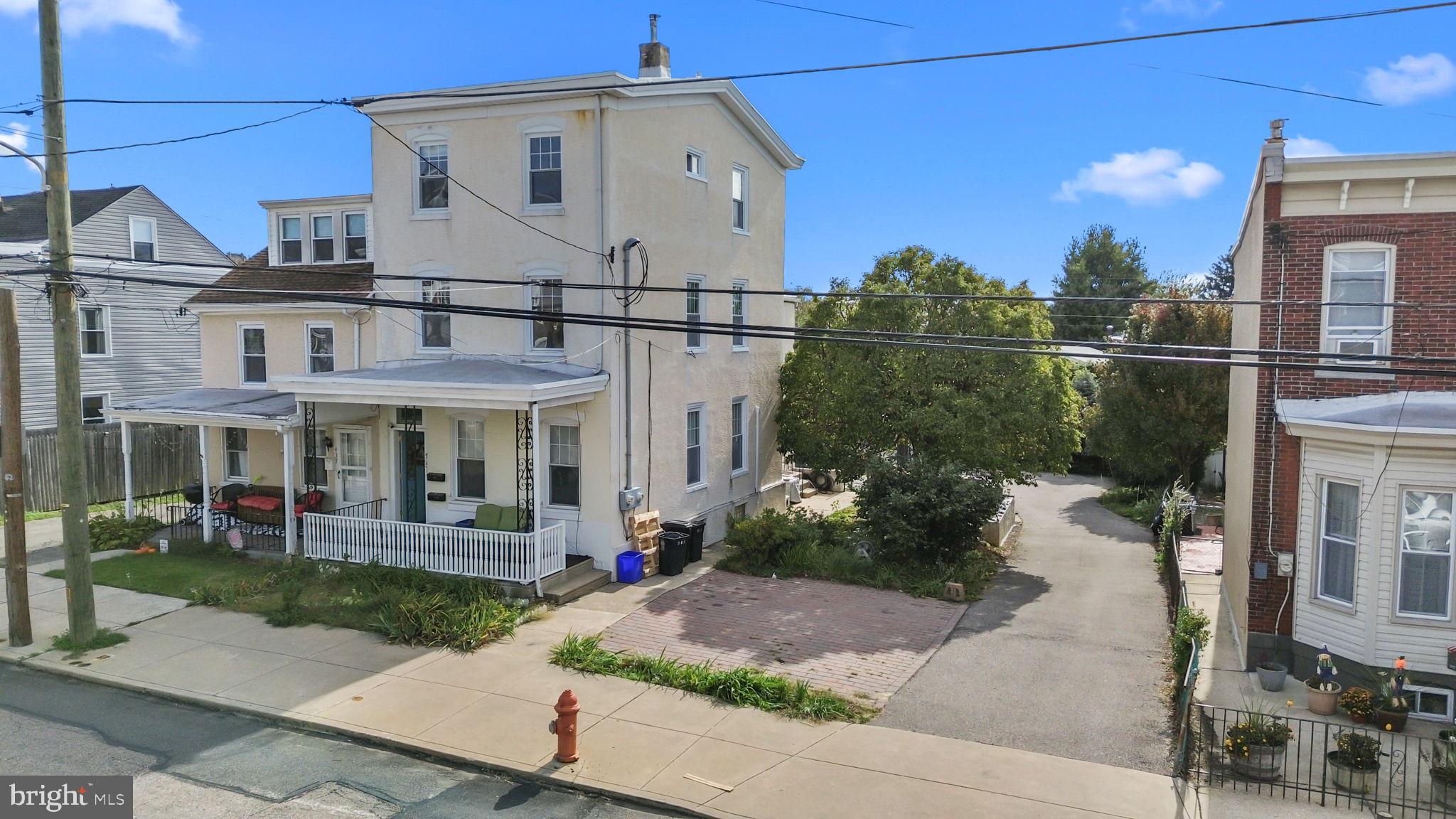 435 Martin Street Philadelphia, PA 19128 - Photo 5 of 31
