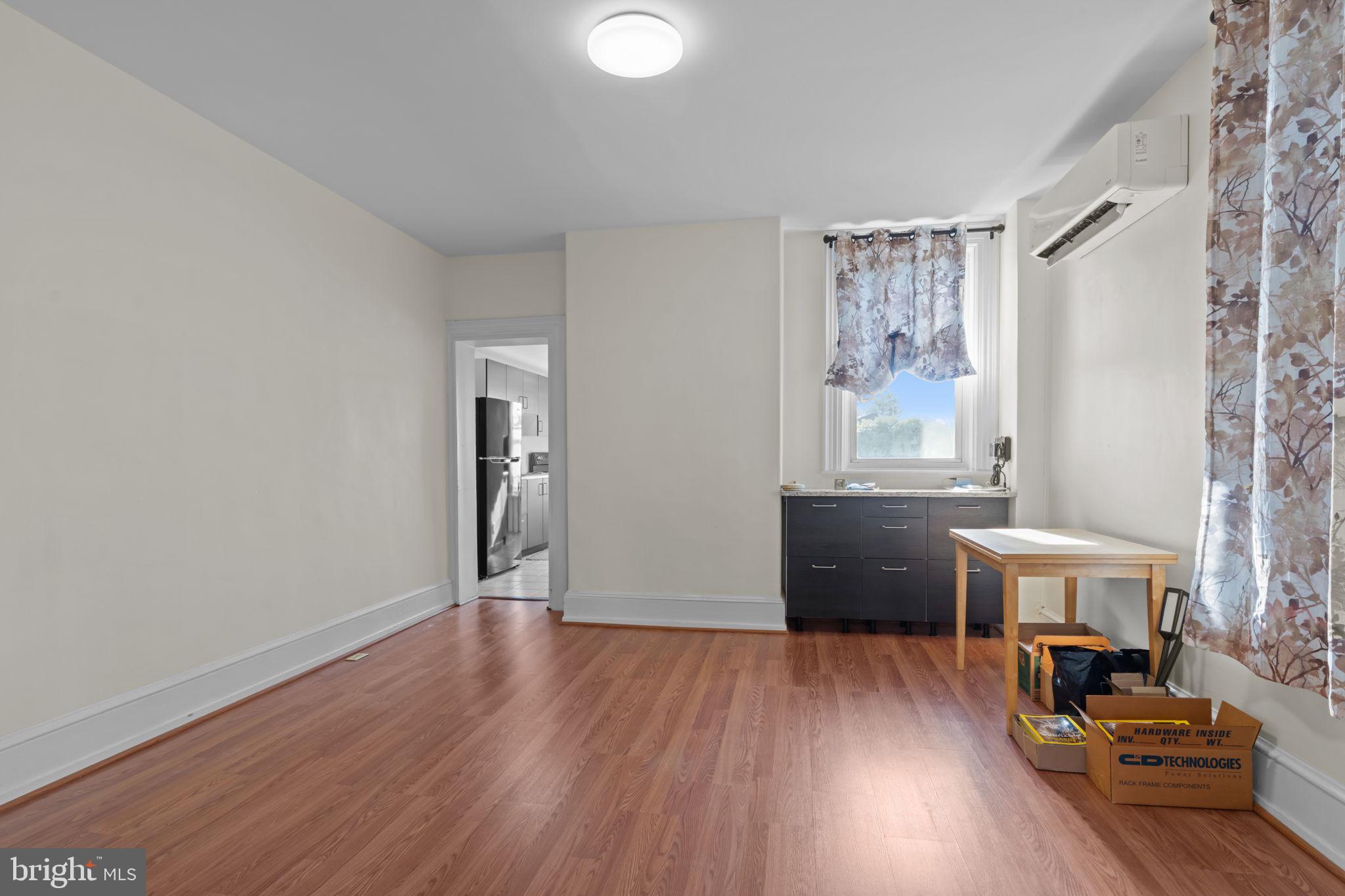 435 Martin Street Philadelphia, PA 19128 - Photo 9 of 31